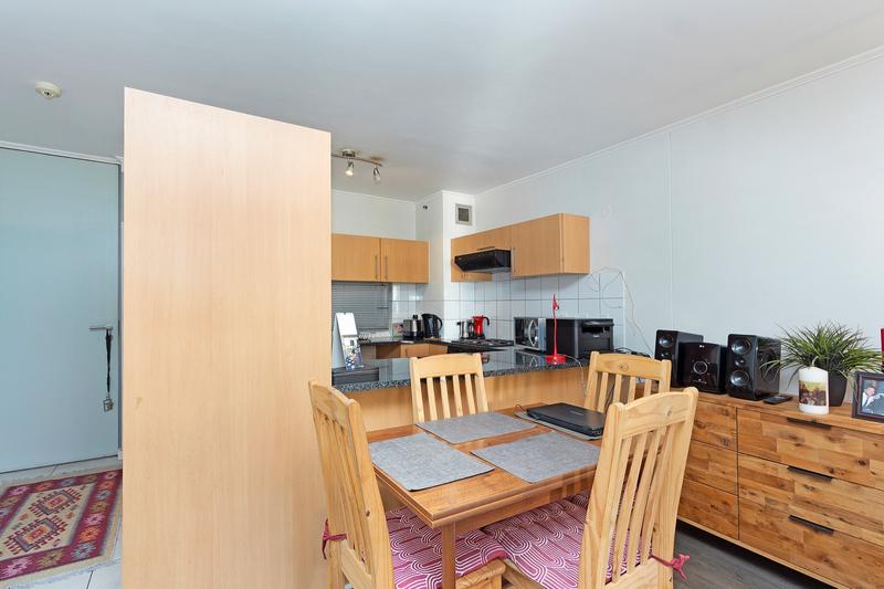 To Let 2 Bedroom Property for Rent in Claremont Western Cape